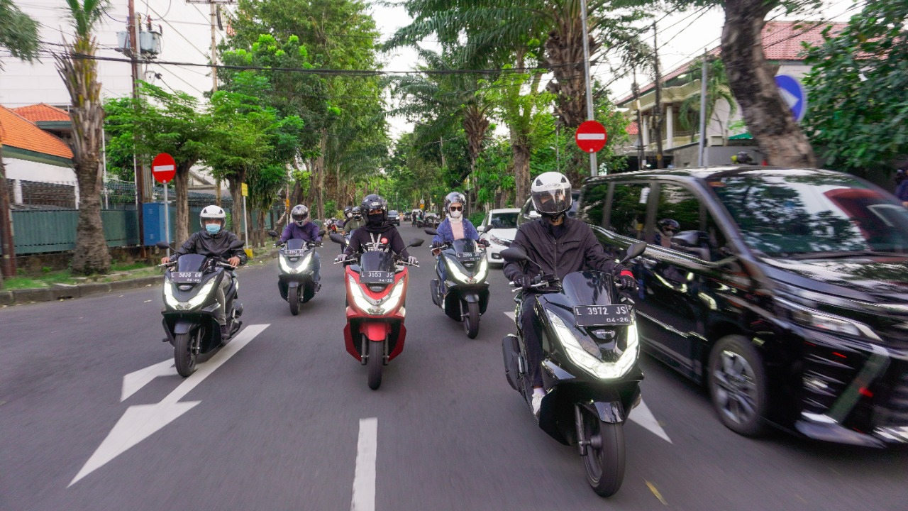 Cari_Aman Berkendara Bagi Perempuan